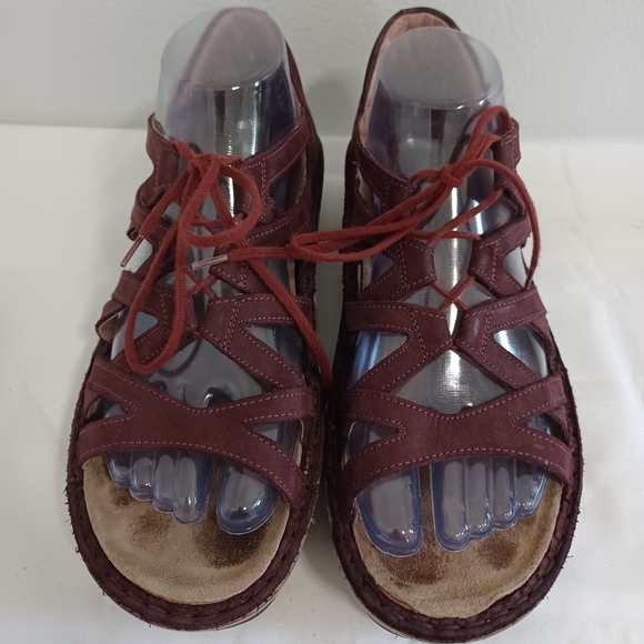 Naot Ghillie Platform wedge strappy sandals Burgundy lace-up size 39 - Picture 8 of 10